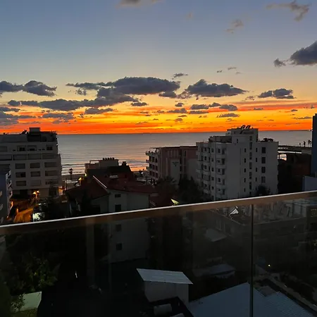 Sunset Sea View - Premium 2br Durrës